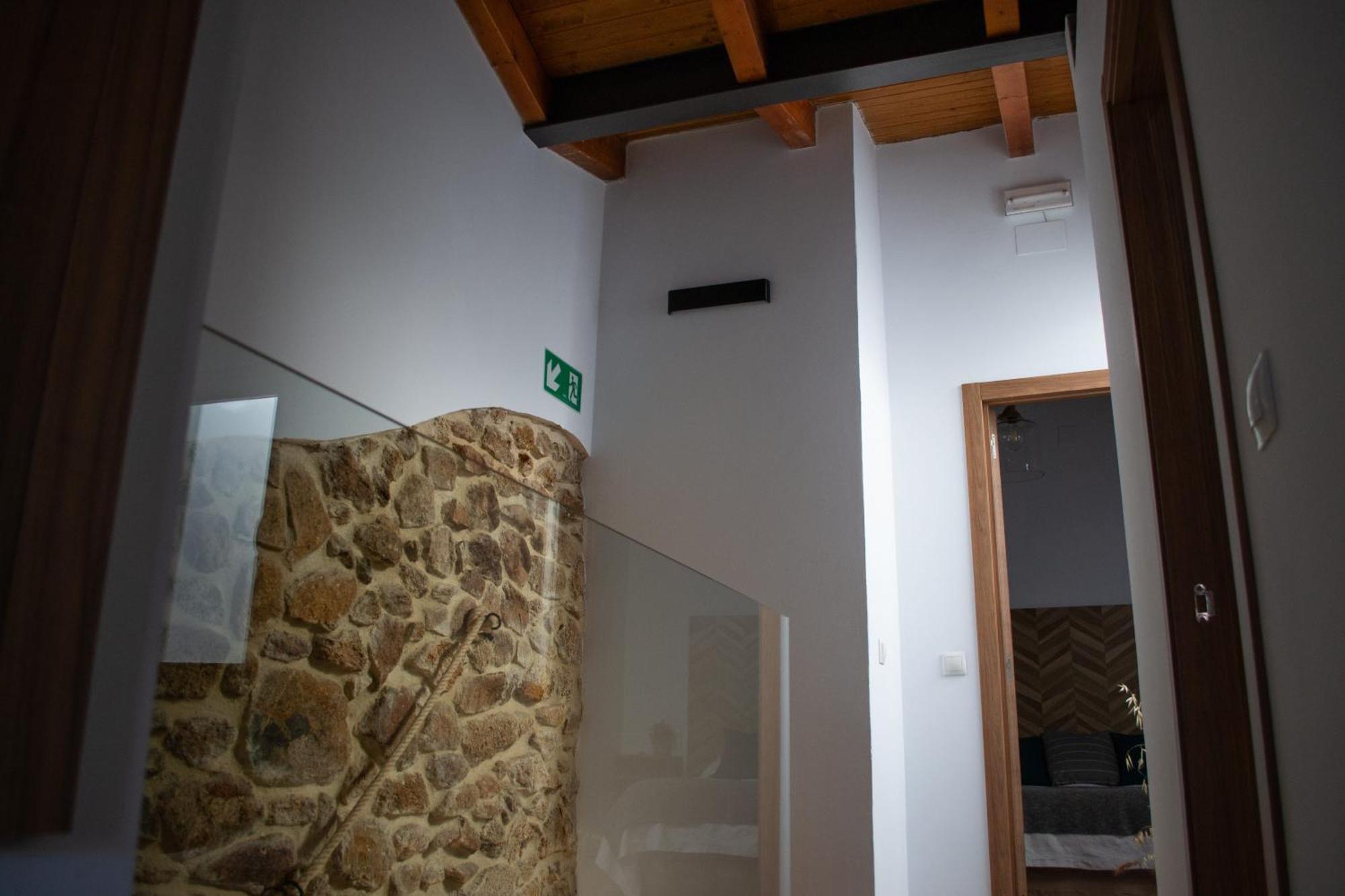 Casa Rural Dona Sol มอนตันเชซ ภายนอก รูปภาพ